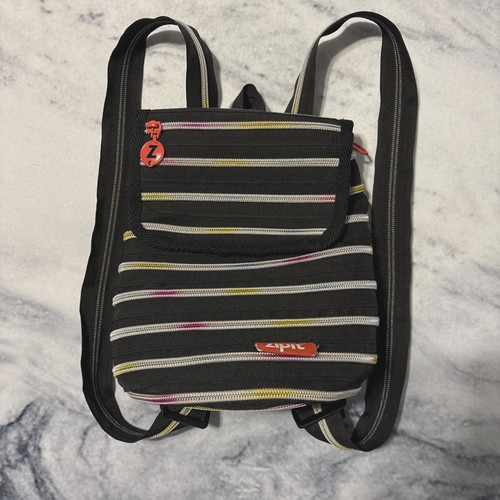 Zaino zip nero con cerniera - zip,